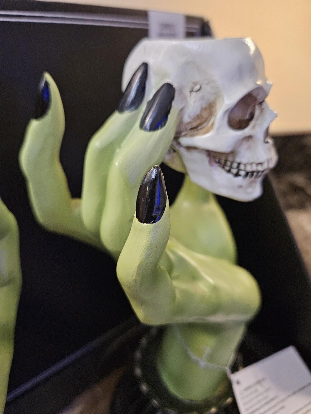 Martha Stewart Halloween Witch Hand Skull Candle Holders Set of 2 New In Box - Picture 4 of 4